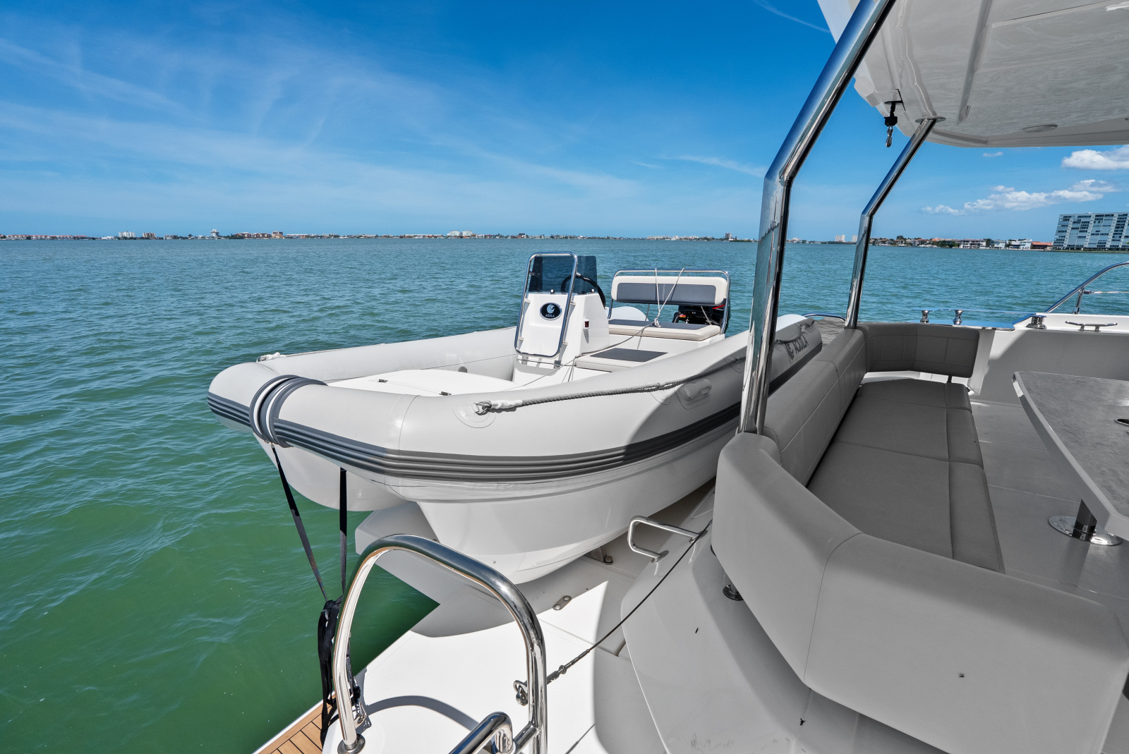 54ft Aquila Yacht For Sale