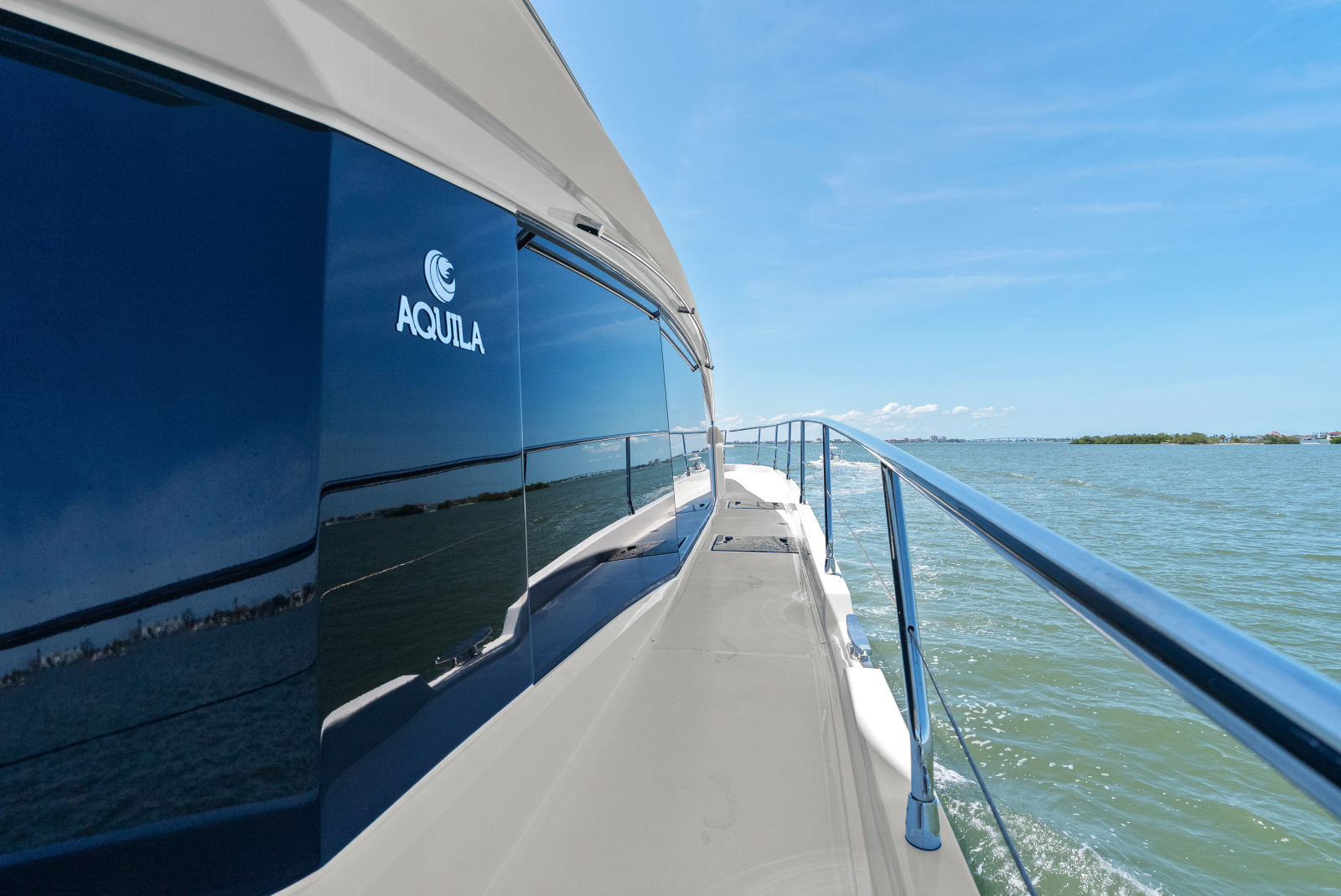 54ft Aquila Yacht For Sale
