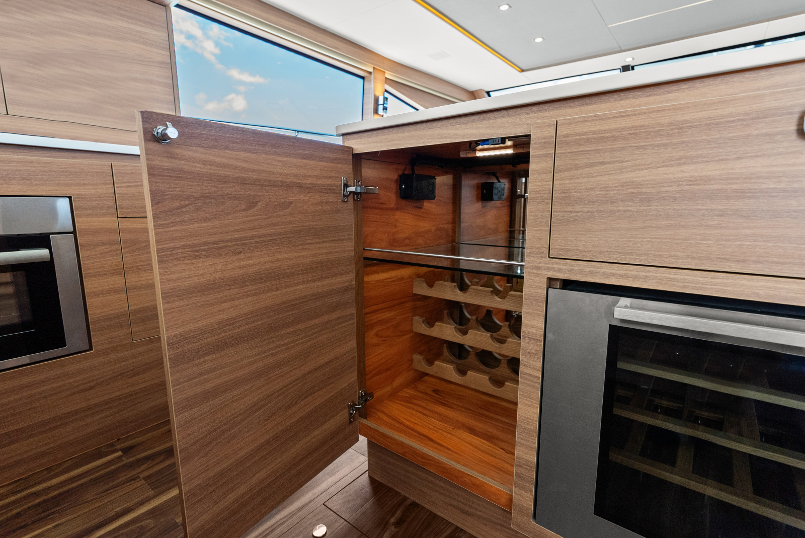 54ft Aquila Yacht For Sale