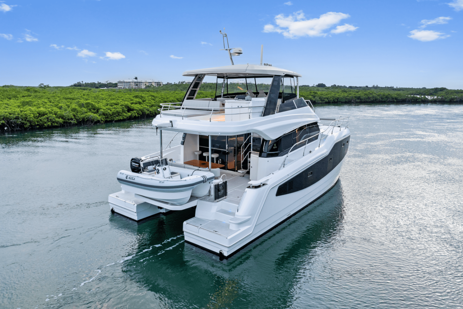 52ft Aquila Yacht For Sale