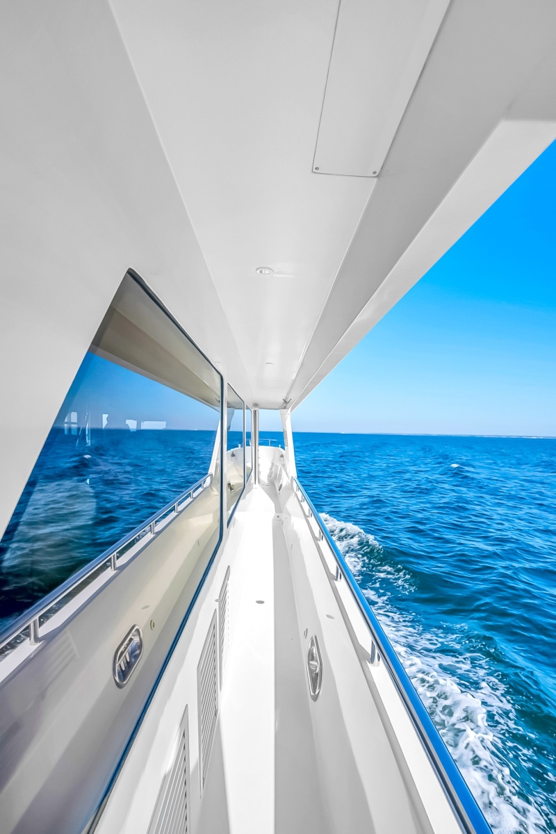 82' 2006 Jefferson Starship