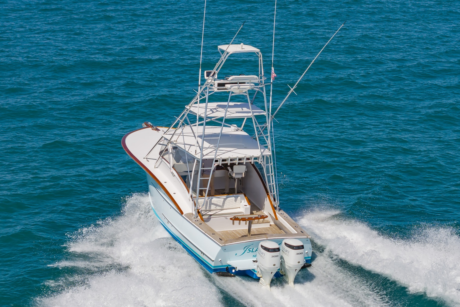 2009 CUSTOM CAROLINA 36 Express