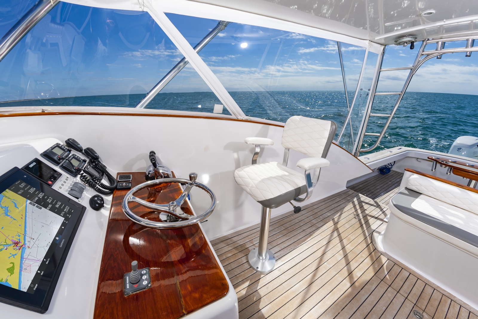 2009 CUSTOM CAROLINA 36 Express