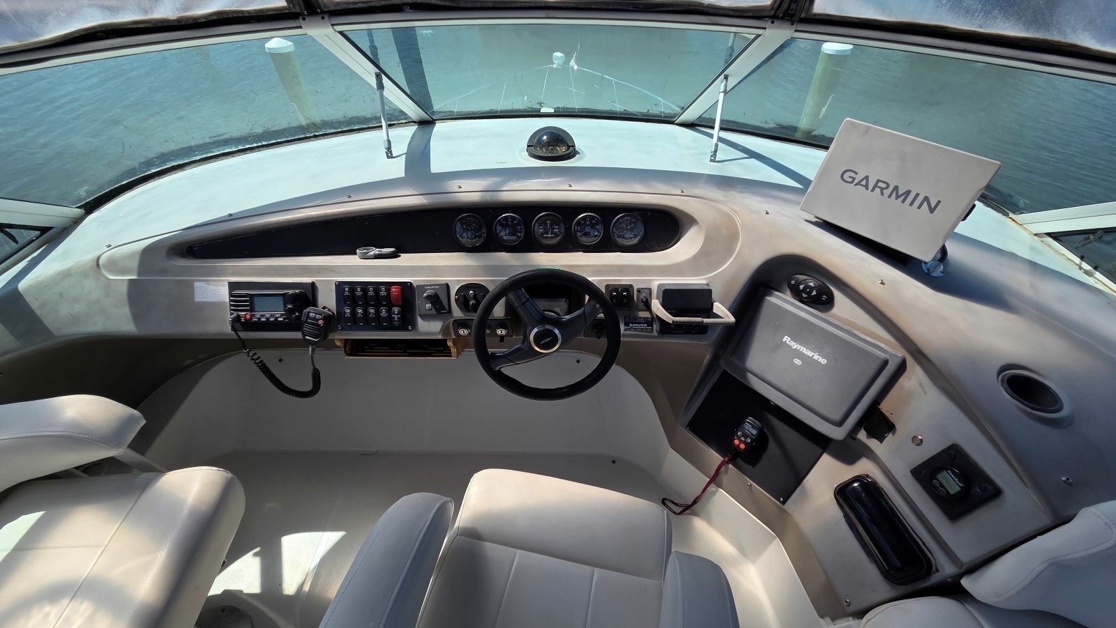 2000 Carver 450 Voyager Pilothouse