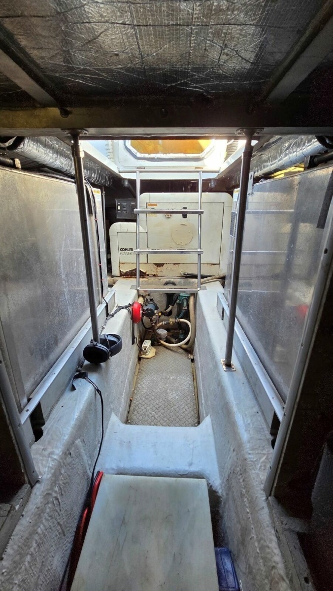 2000 Carver 450 Voyager Pilothouse