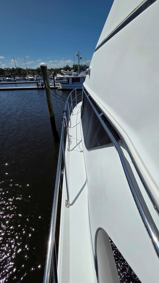 2000 Carver 450 Voyager Pilothouse