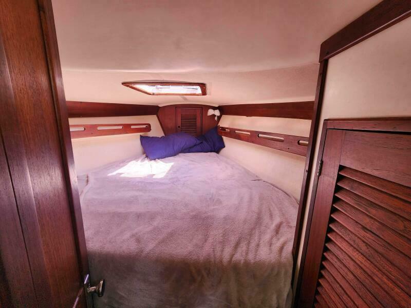 34' 1986 Tartan 34-2