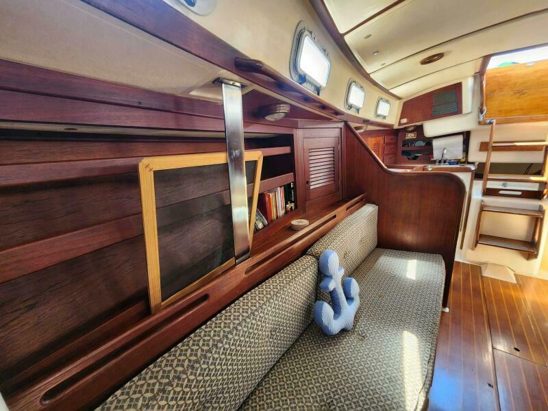 34' 1986 Tartan 34-2