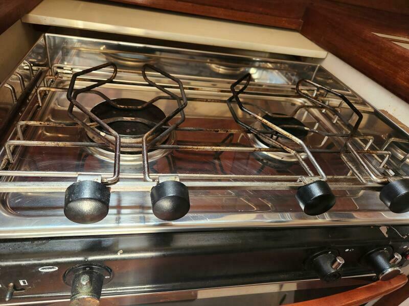34' 1986 Tartan 34-2