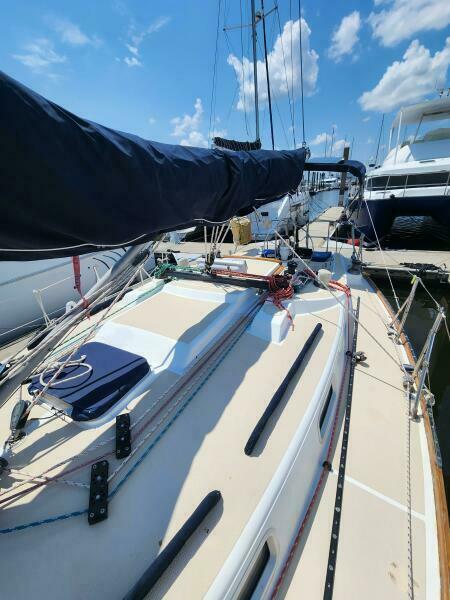 34' 1986 Tartan 34-2