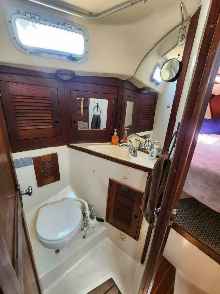 34' 1986 Tartan 34-2