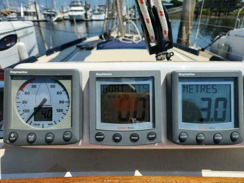 34' 1986 Tartan 34-2