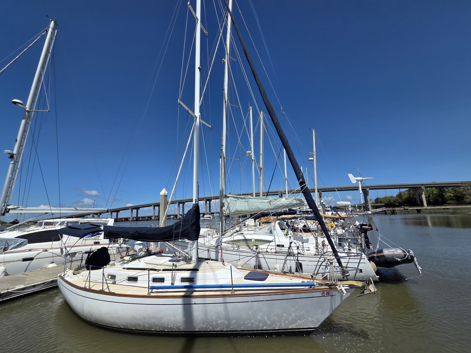34' 1986 Tartan 34-2