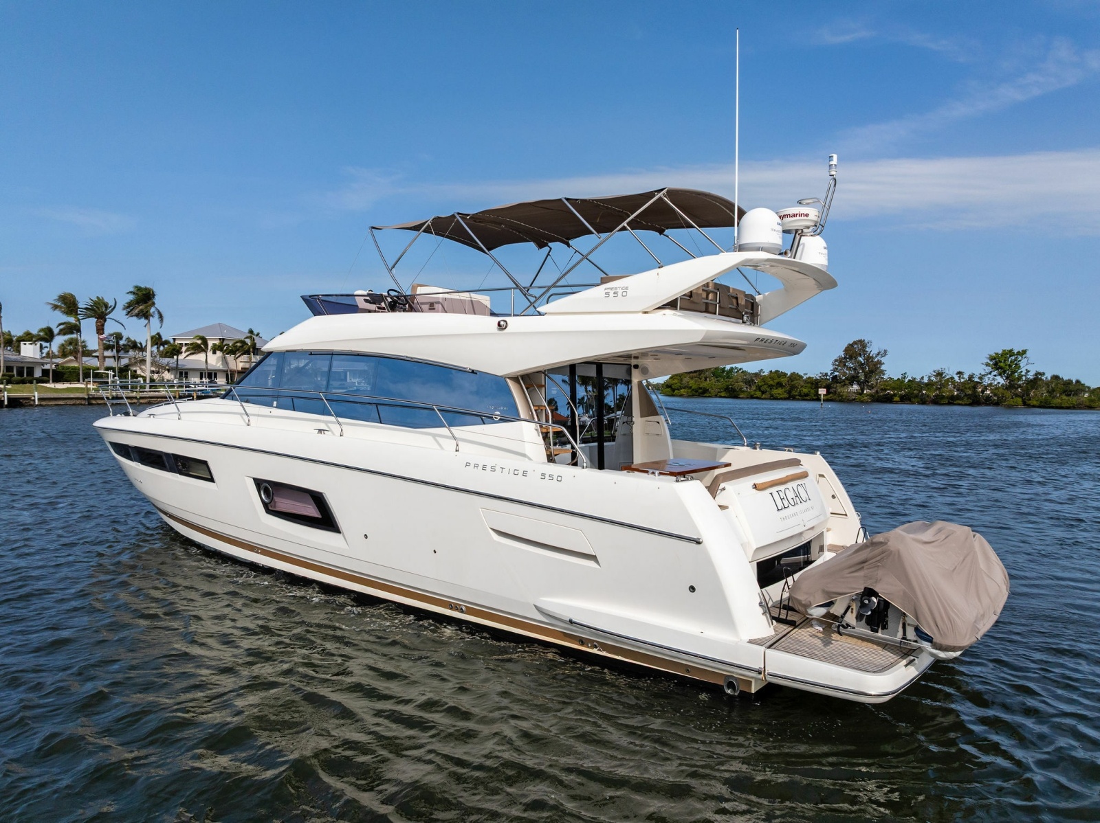 55' 2015 Prestige 550
