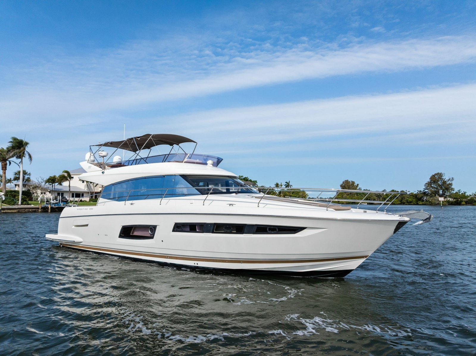 55' 2015 Prestige 550