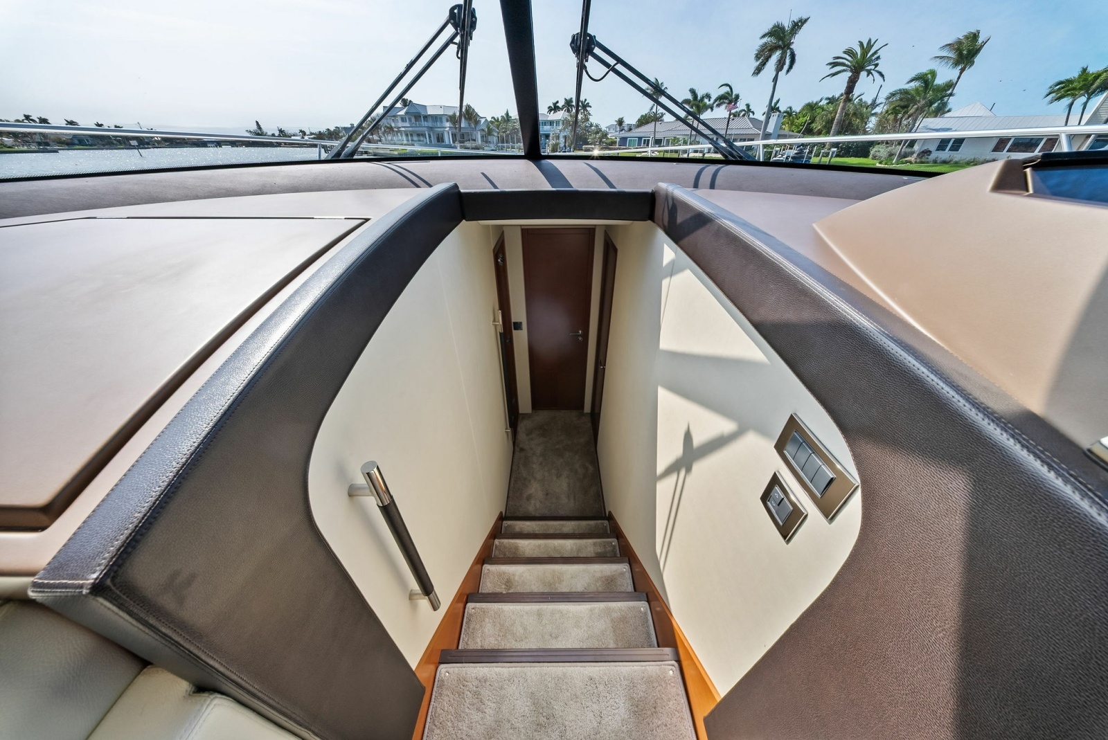 2015 Prestige 550 'Legacy'