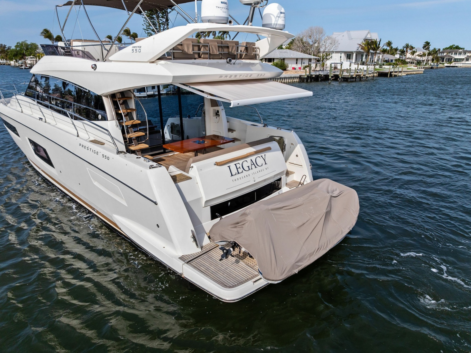 55' 2015 Prestige 550