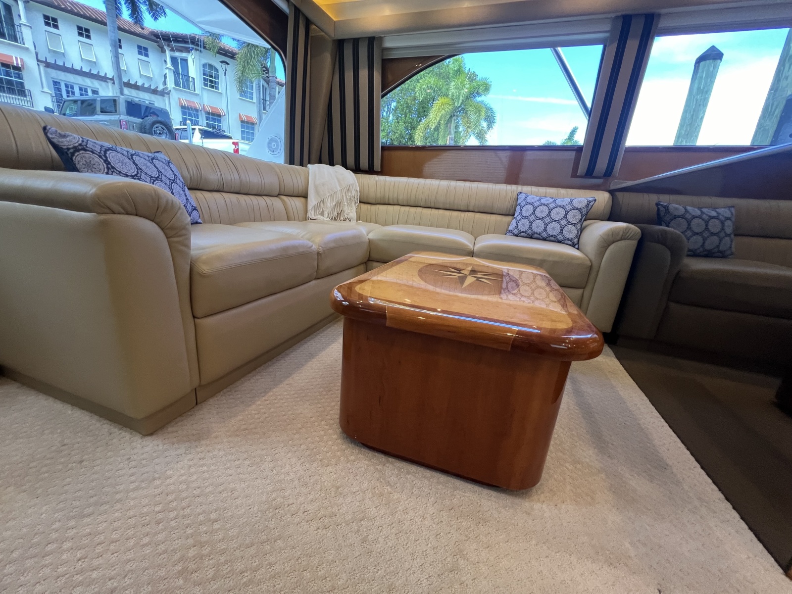52' 2003 Viking 52 Convertible