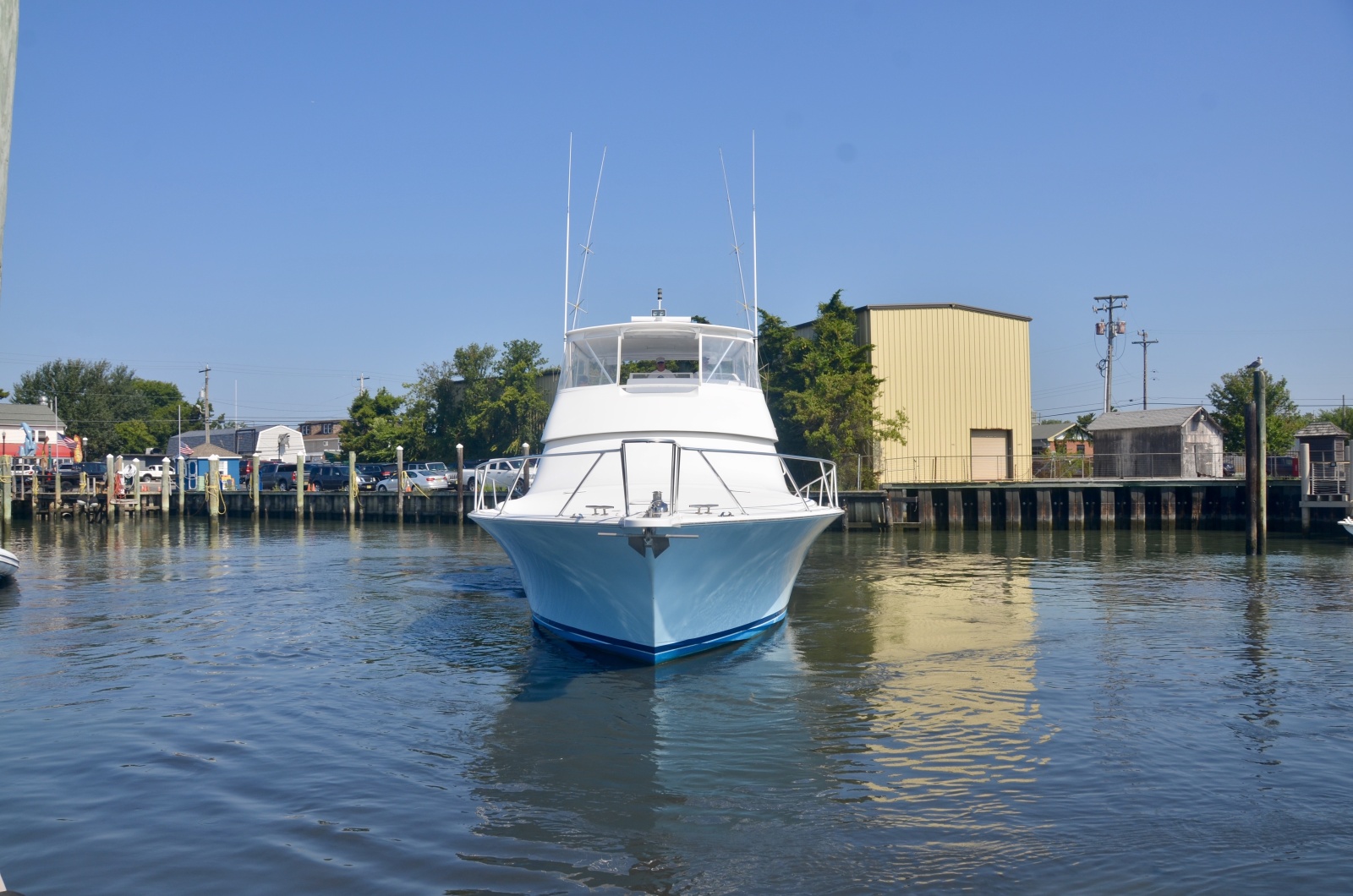 52' 2003 Viking 52 Convertible
