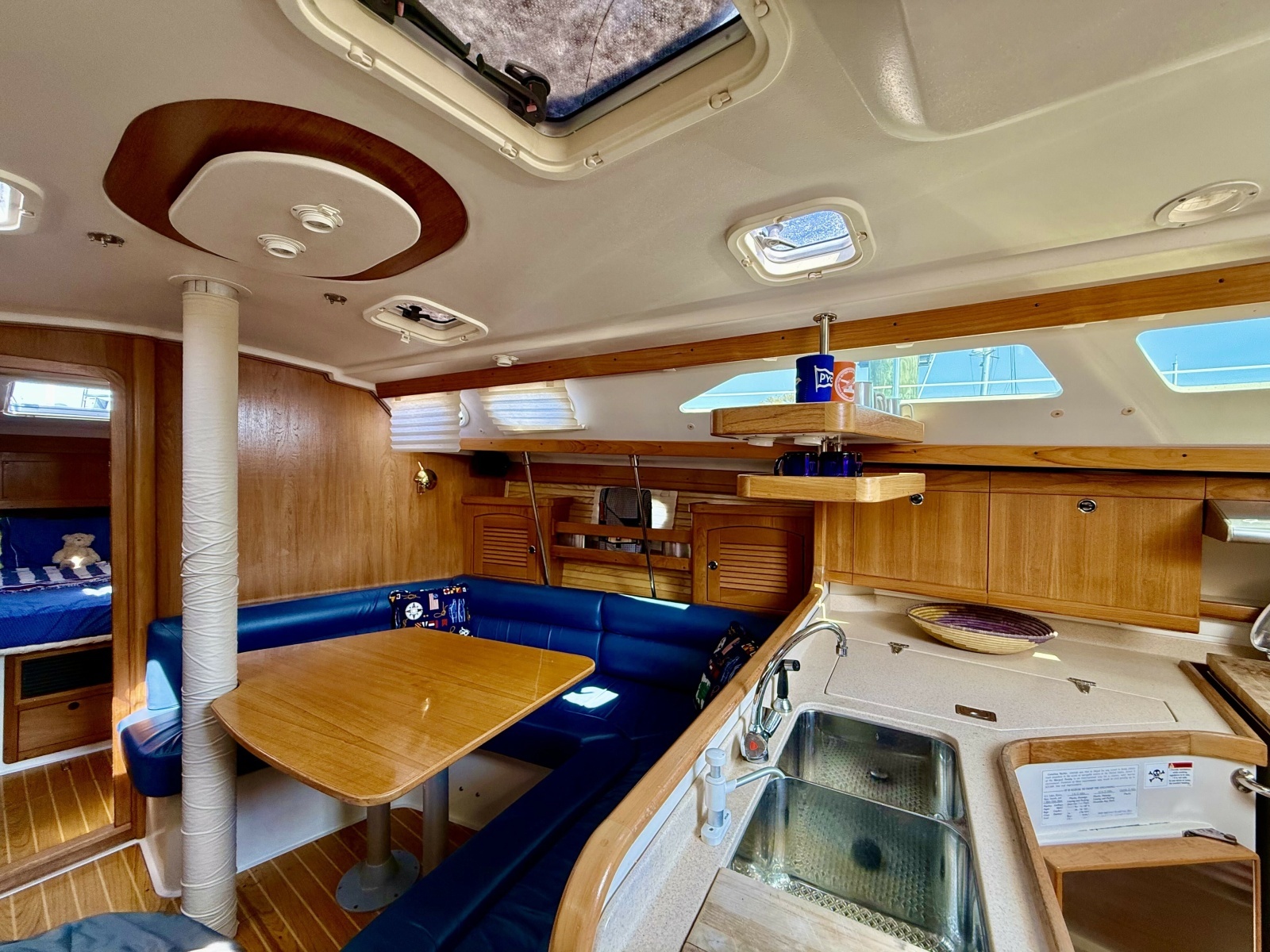 2002 Catalina 