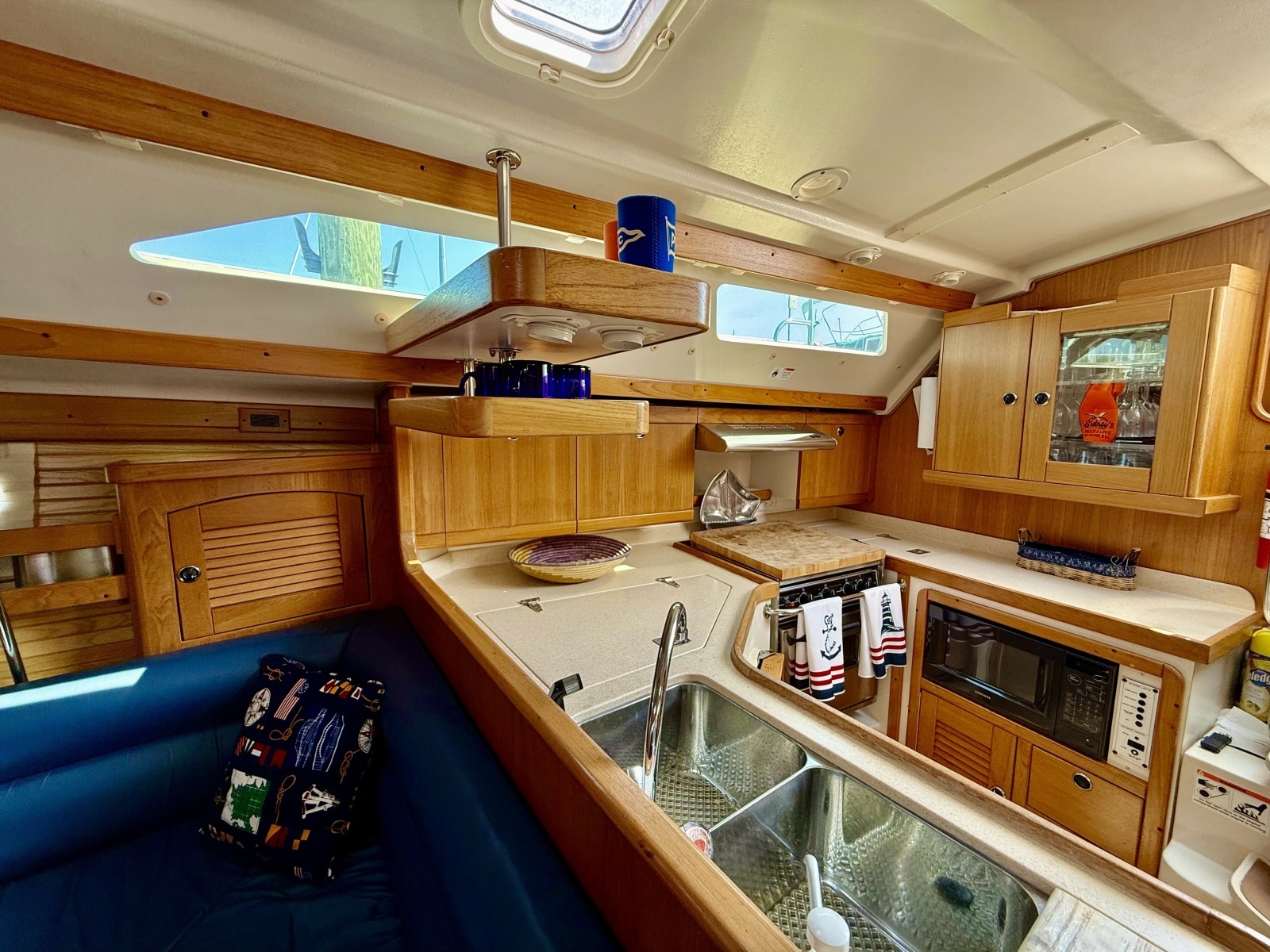2002 Catalina 