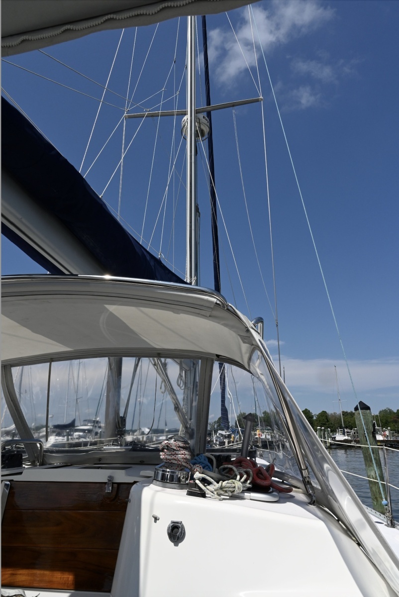 Lucia 40ft Catalina Yacht For Sale