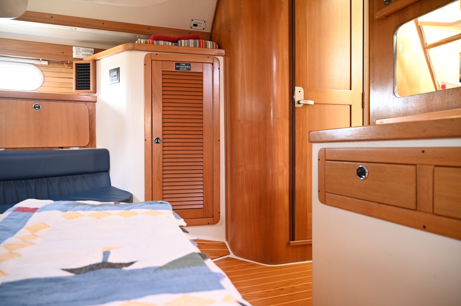 Lucia 40ft Catalina Yacht For Sale