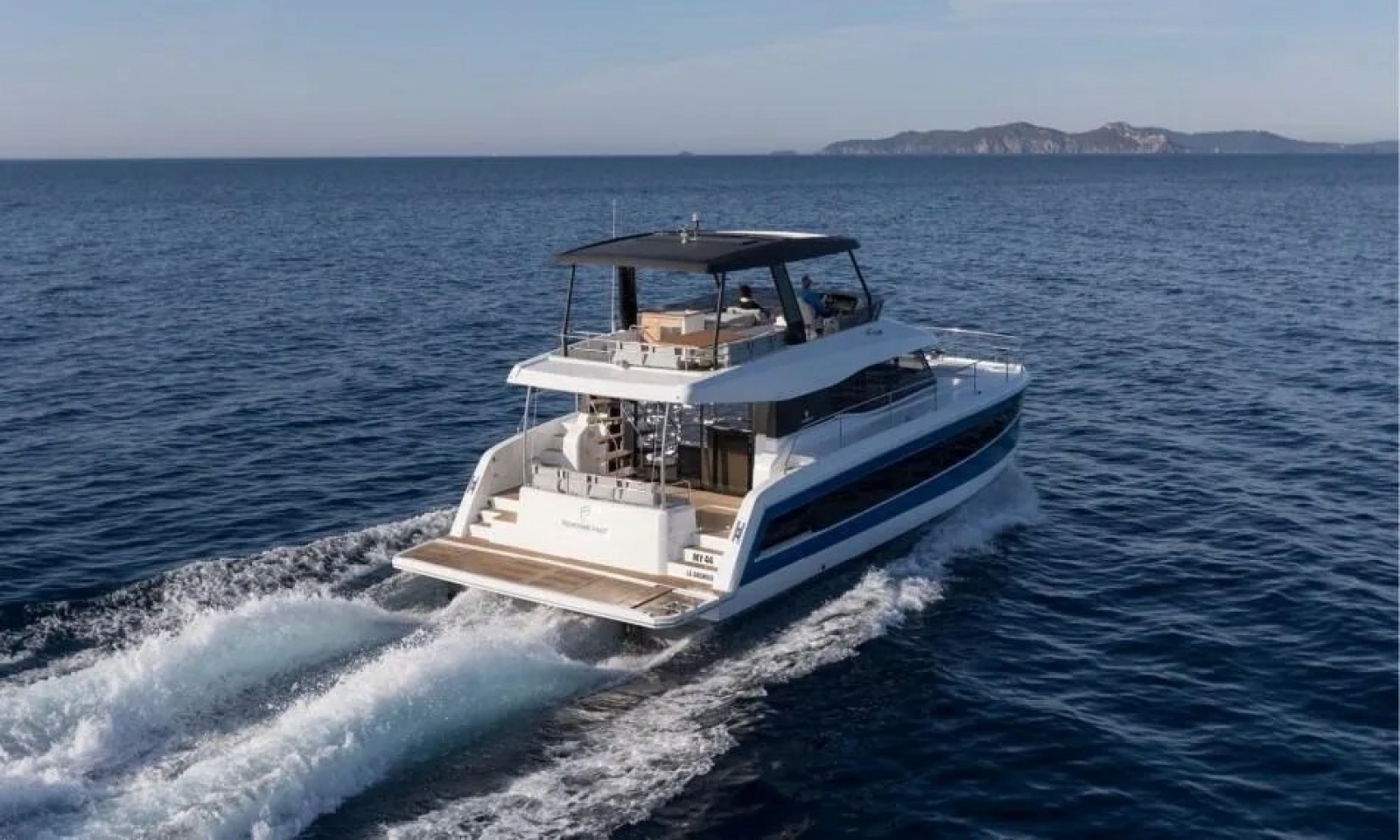 44' 2018 Fountaine Pajot MY 44