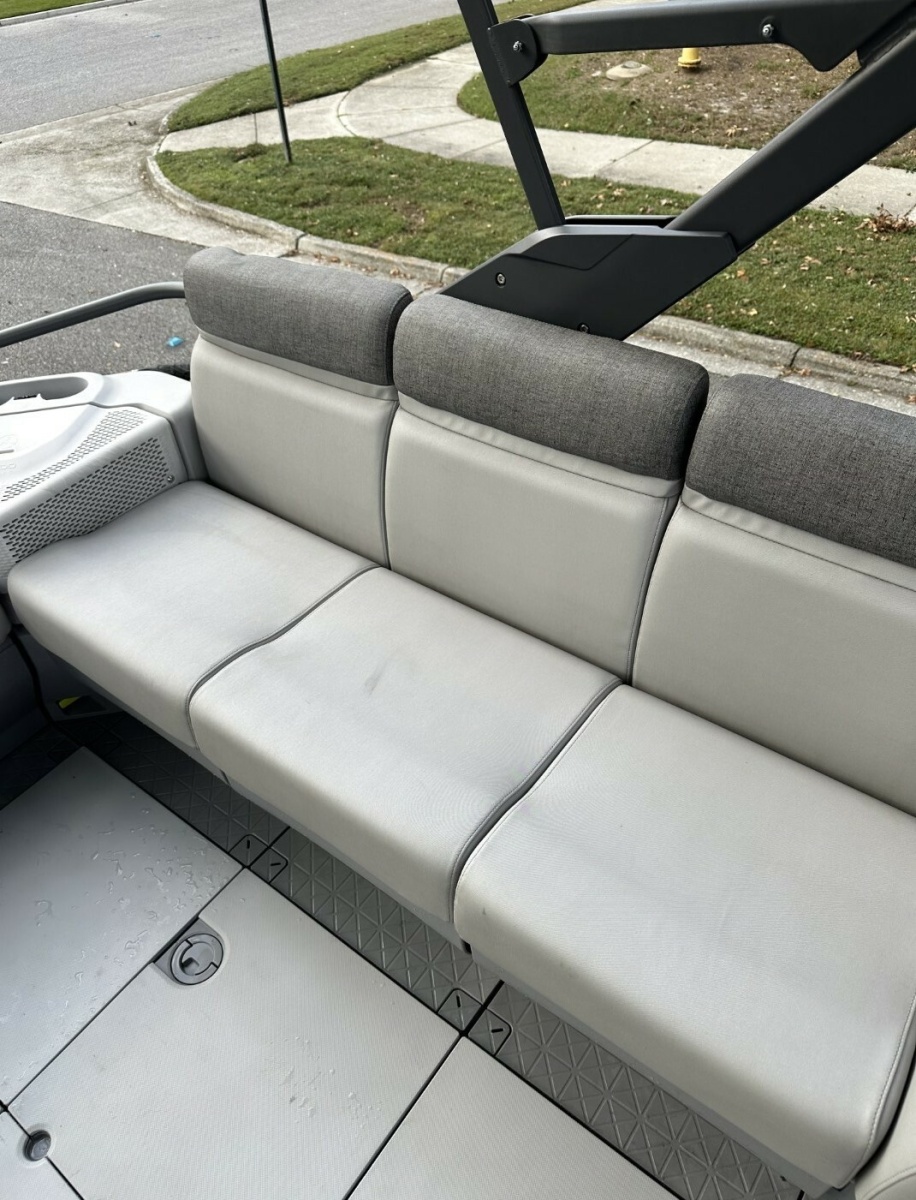 21' 2023 Bombardier BRP Queretaro 45PU