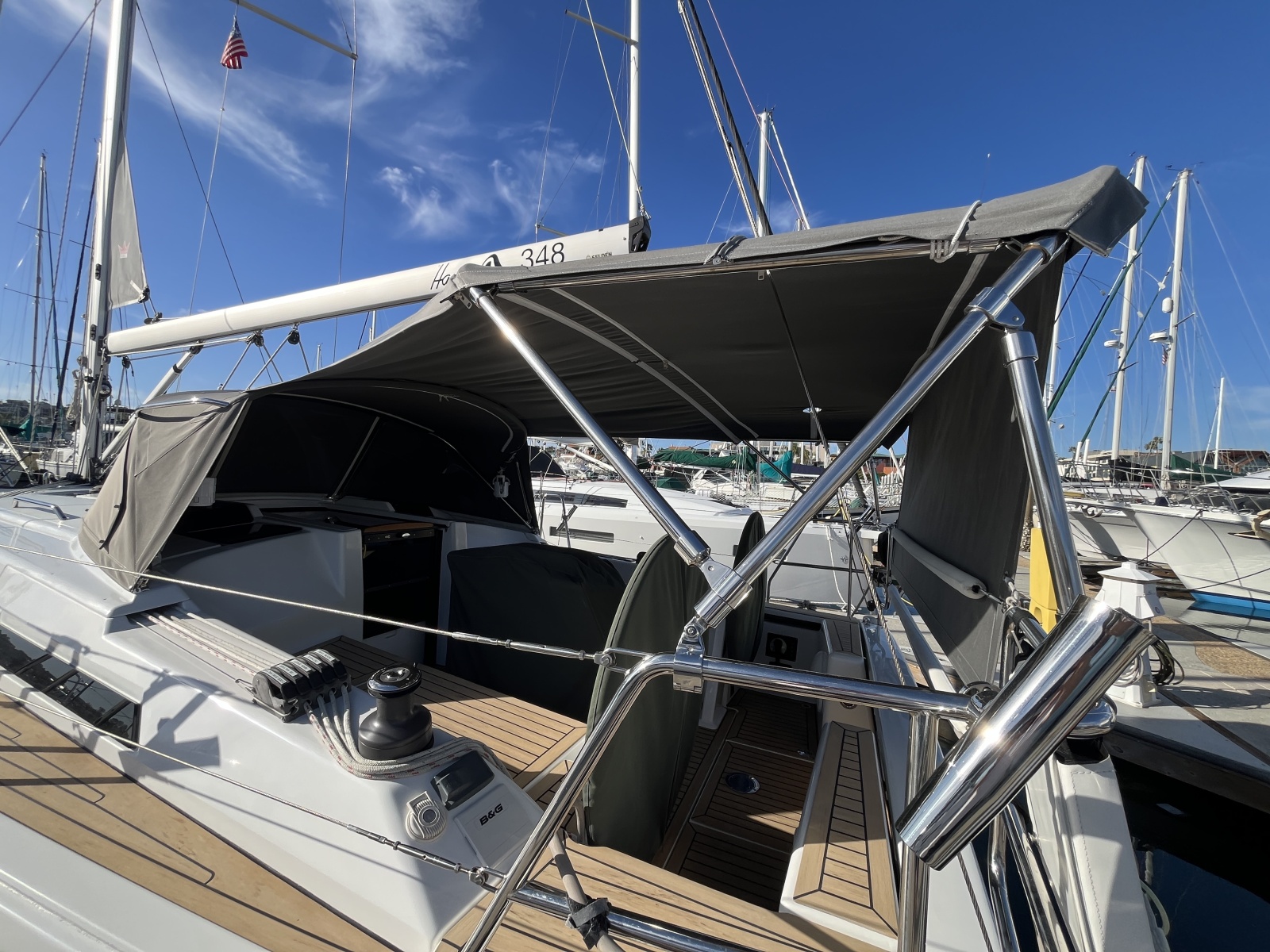 34' 2021 Hanse 348