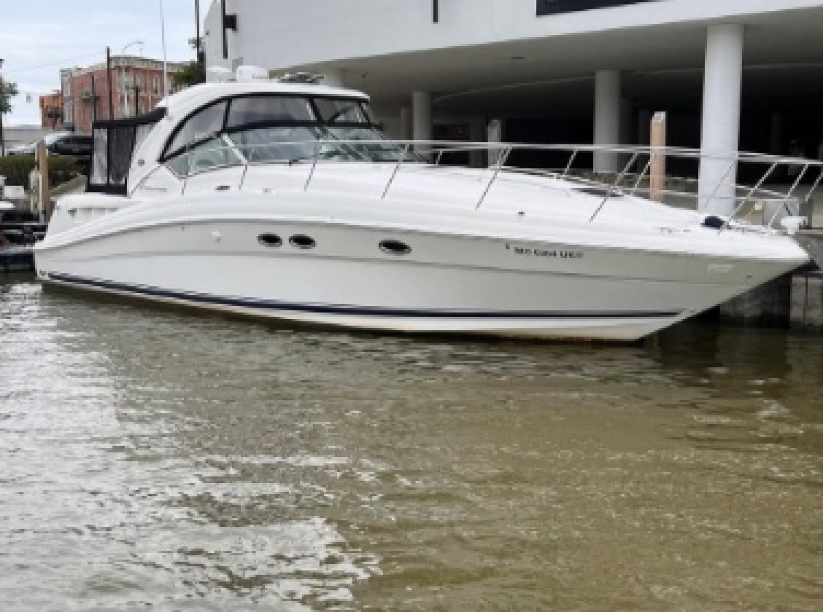 2010 Sea Ray 390 Sundancer
