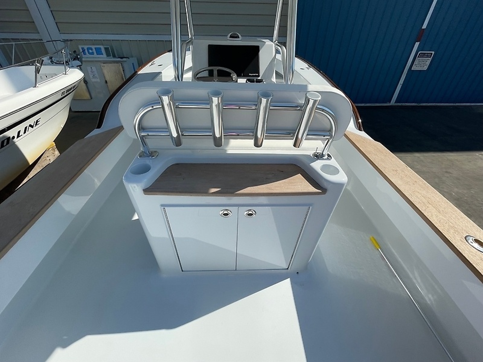 2021 Shearline Shearline Center Console — 0005623974
