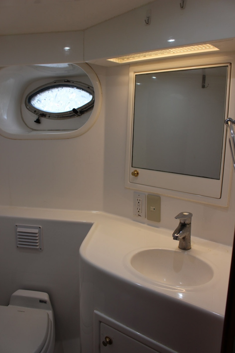 45' 2007 Jefferson Motor Yacht