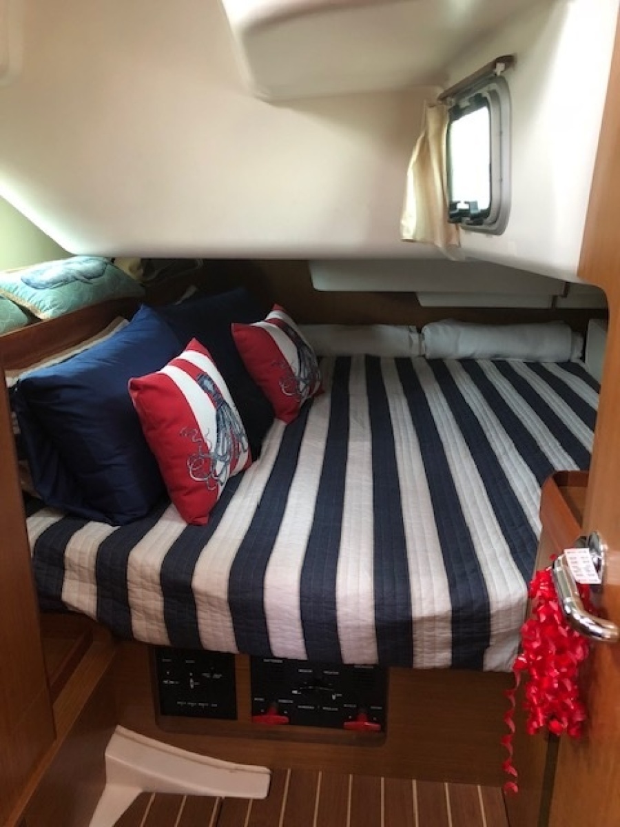 42' 2007 Jeanneau Sun Odyssey 42i