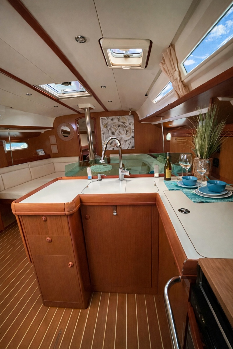 42' 2007 Jeanneau Sun Odyssey 42i
