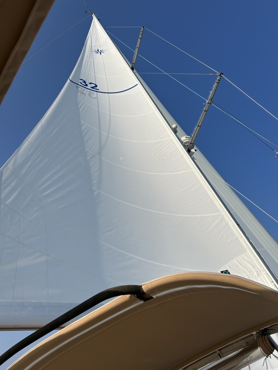 42ft Jeanneau Yacht For Sale