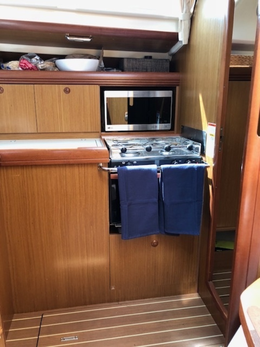 42' 2007 Jeanneau Sun Odyssey 42i