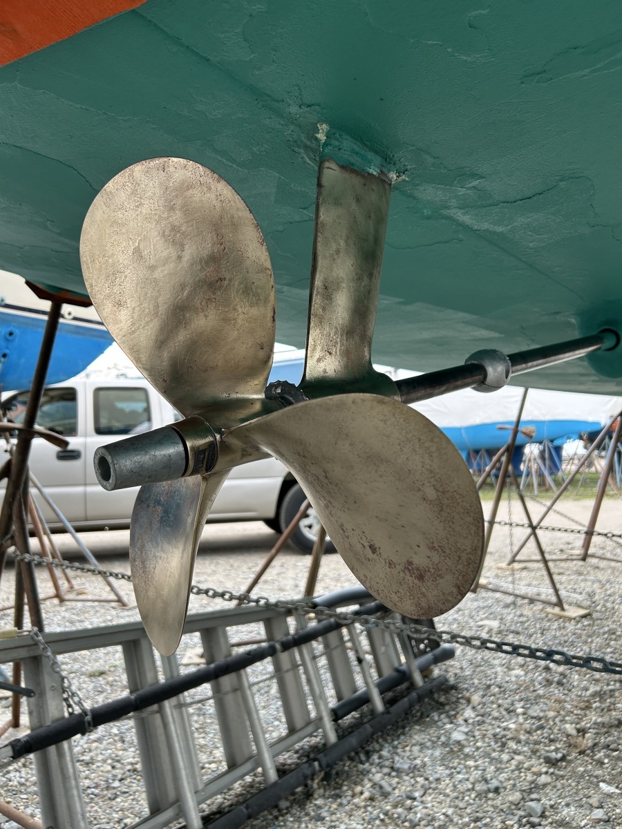 42ft Jeanneau Yacht For Sale