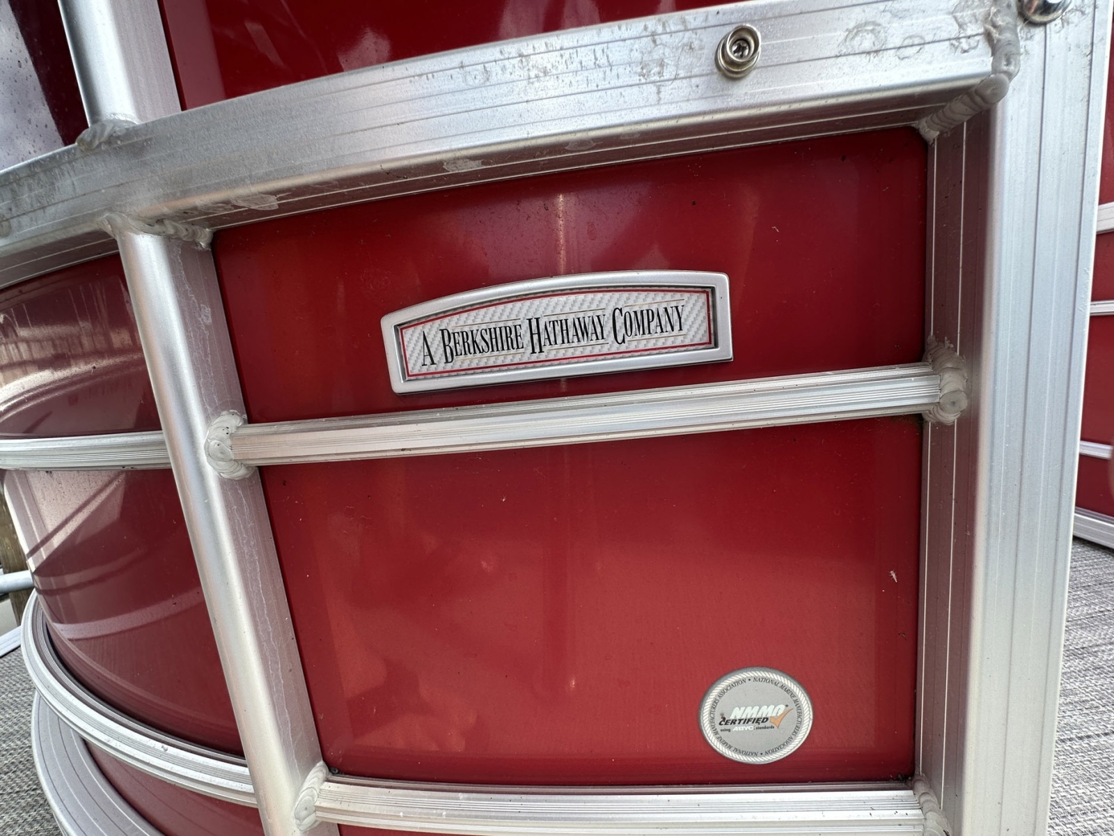 Big Red 24ft South Bay Yacht For Sale