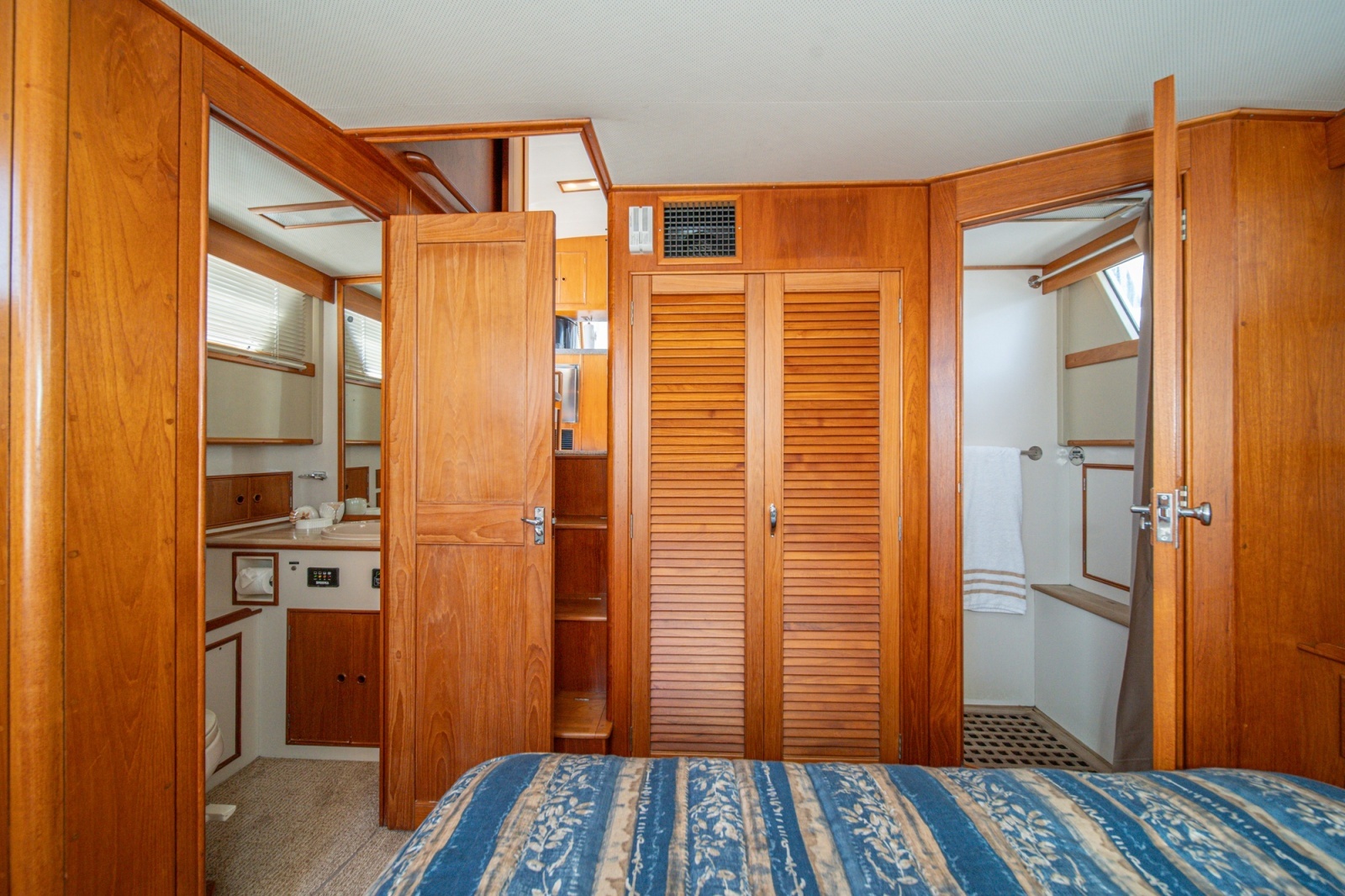 1987 Grand Banks 47 motoryacht