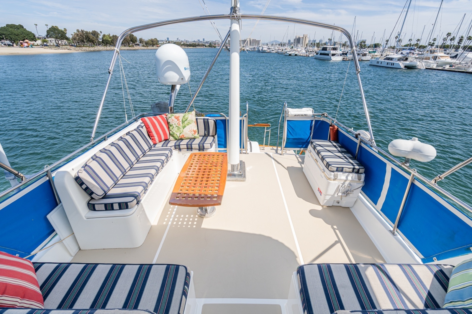 1987 Grand Banks 47 motoryacht