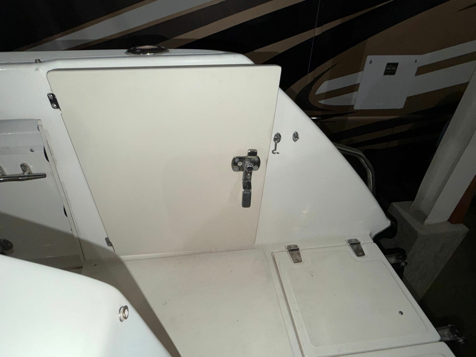 26' 2001 Boston Whaler 2600 Conquest