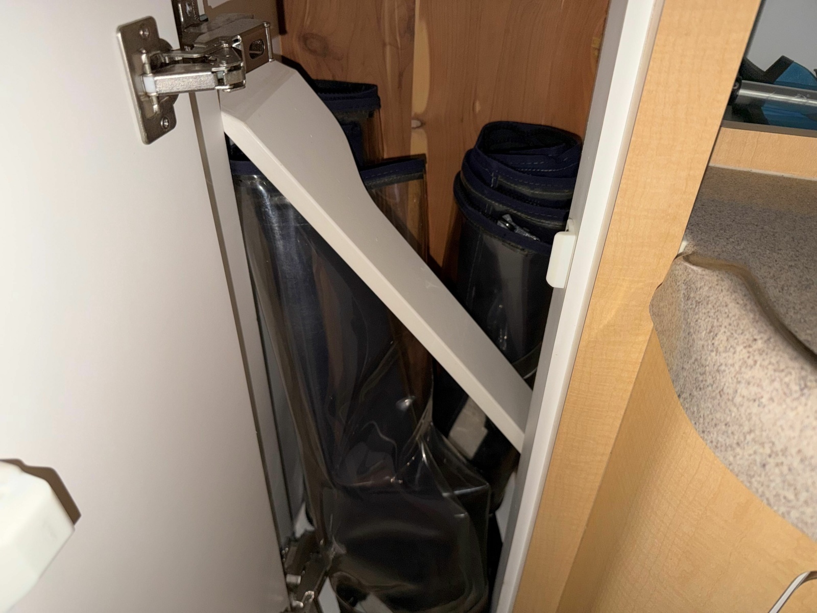 26ft Boston Whaler Yacht For Sale