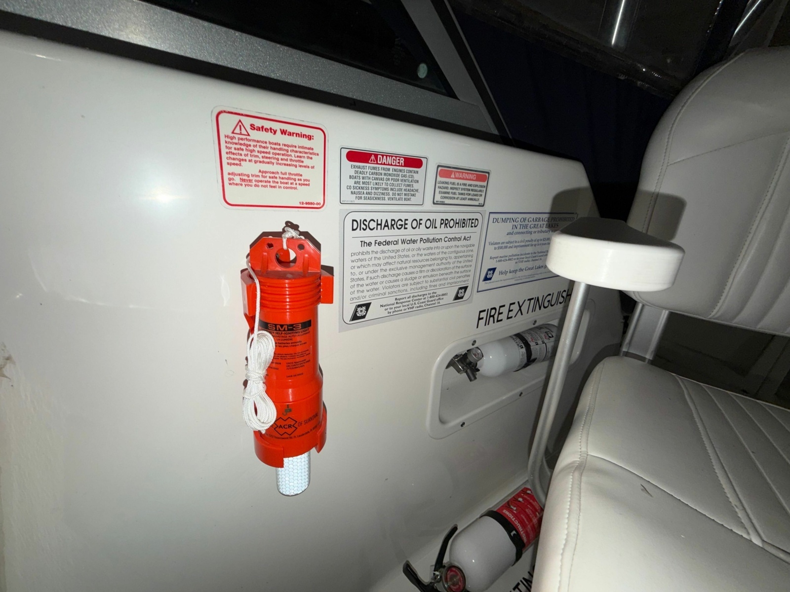 26ft Boston Whaler Yacht For Sale