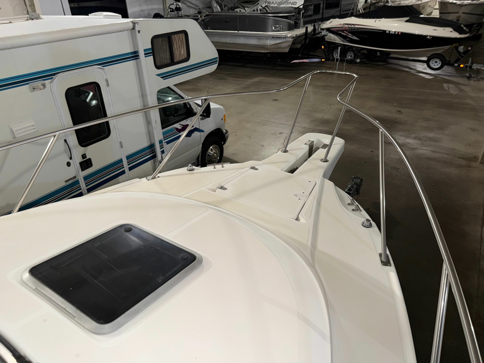26' 2001 Boston Whaler 2600 Conquest