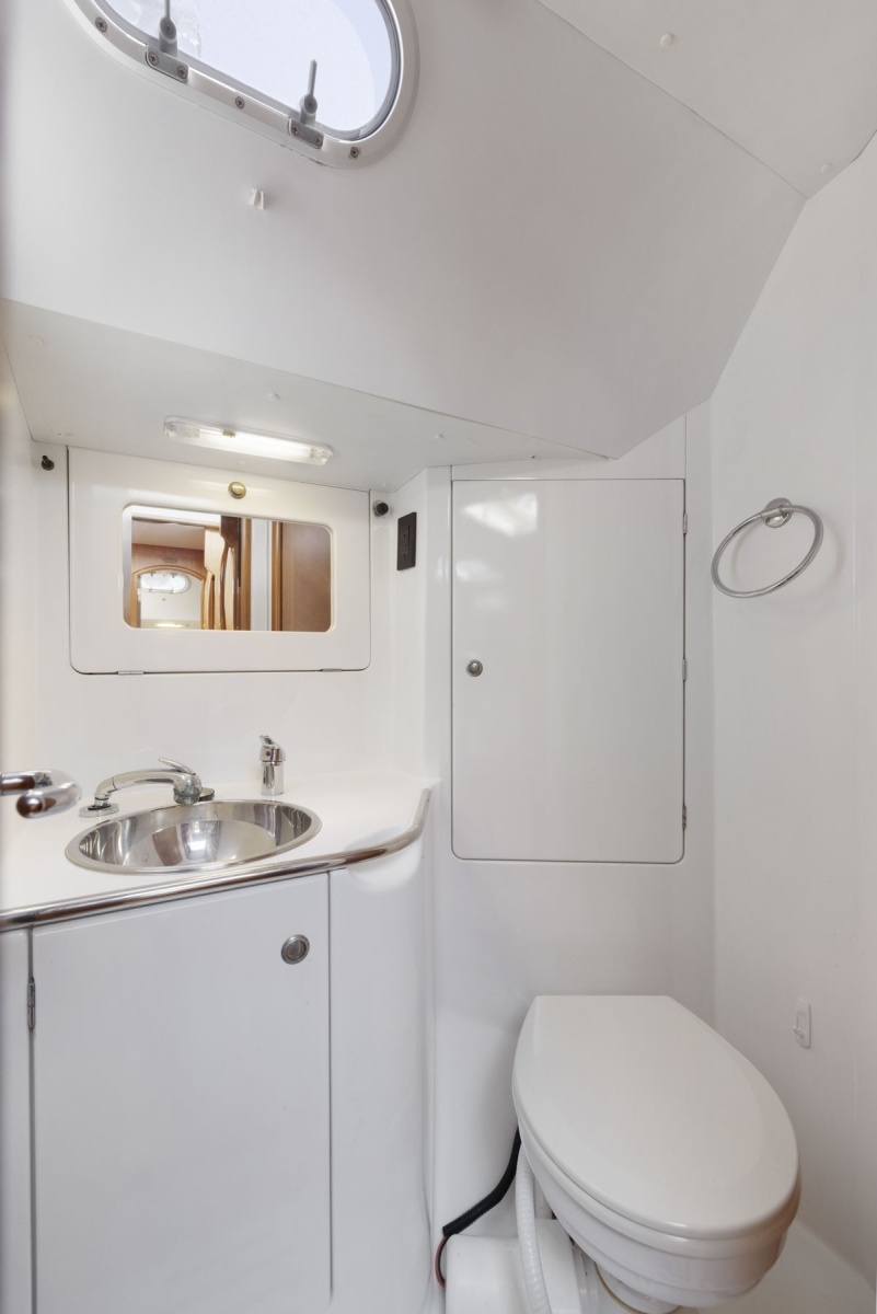 Crazy Horse 52ft Jeanneau Yacht For Sale