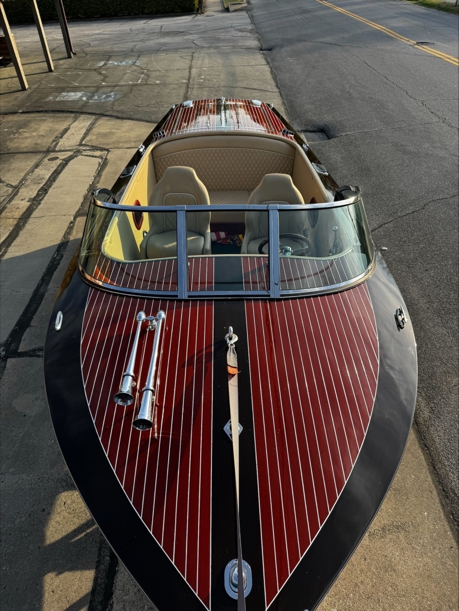 Kaboom 23ft Hacker Craft Yacht For Sale