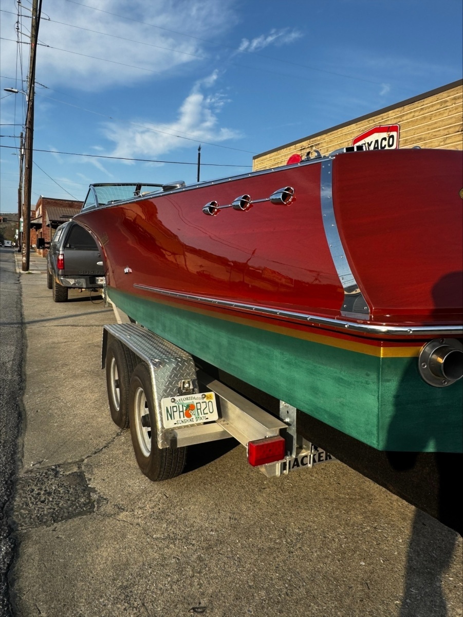 Kaboom 23ft Hacker Craft Yacht For Sale