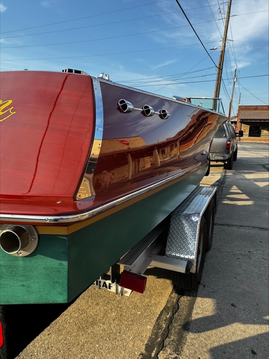Kaboom 23ft Hacker Craft Yacht For Sale
