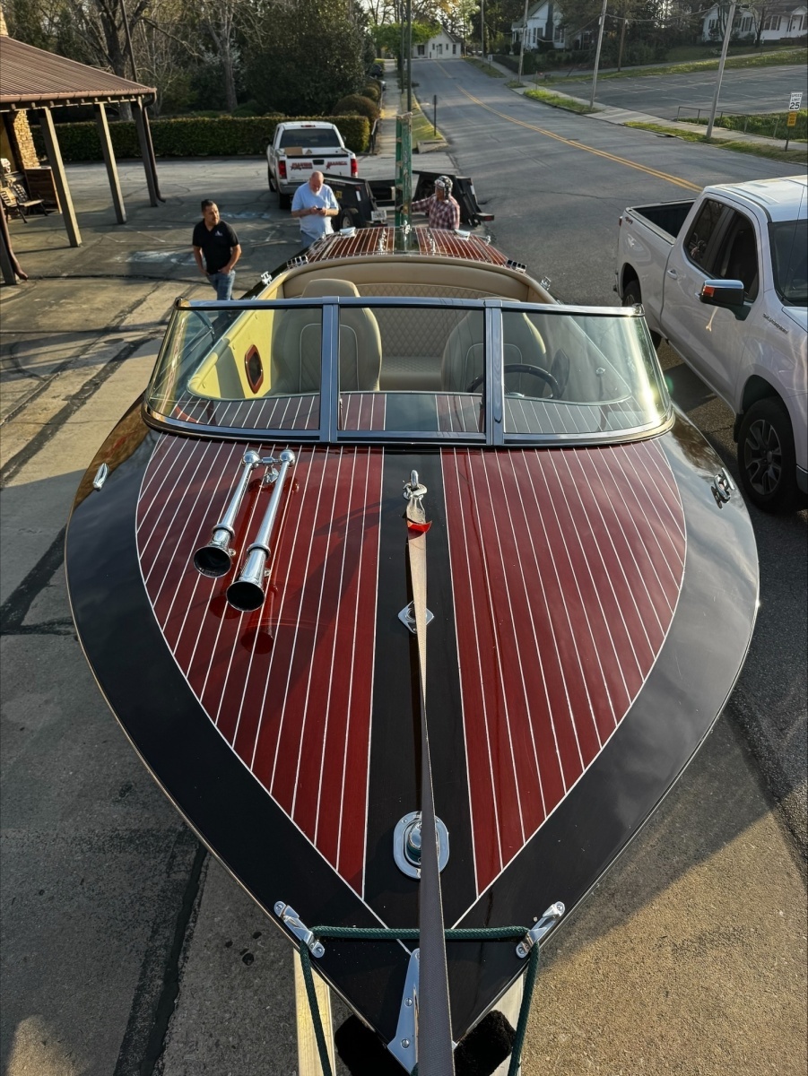 Kaboom 23ft Hacker Craft Yacht For Sale